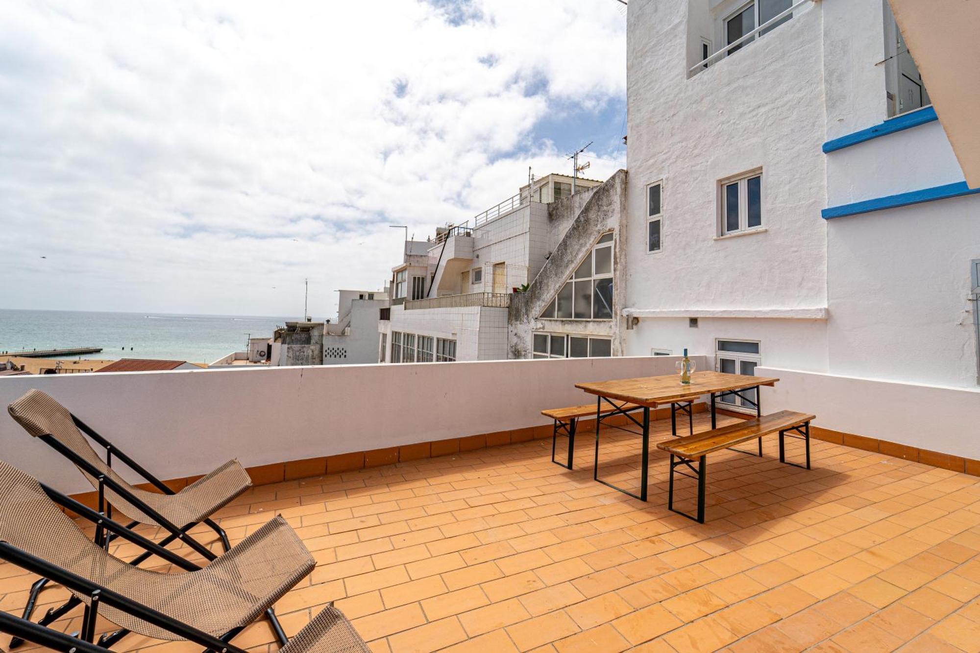 Sandy Bottoms Hostel Albufeira Exterior photo