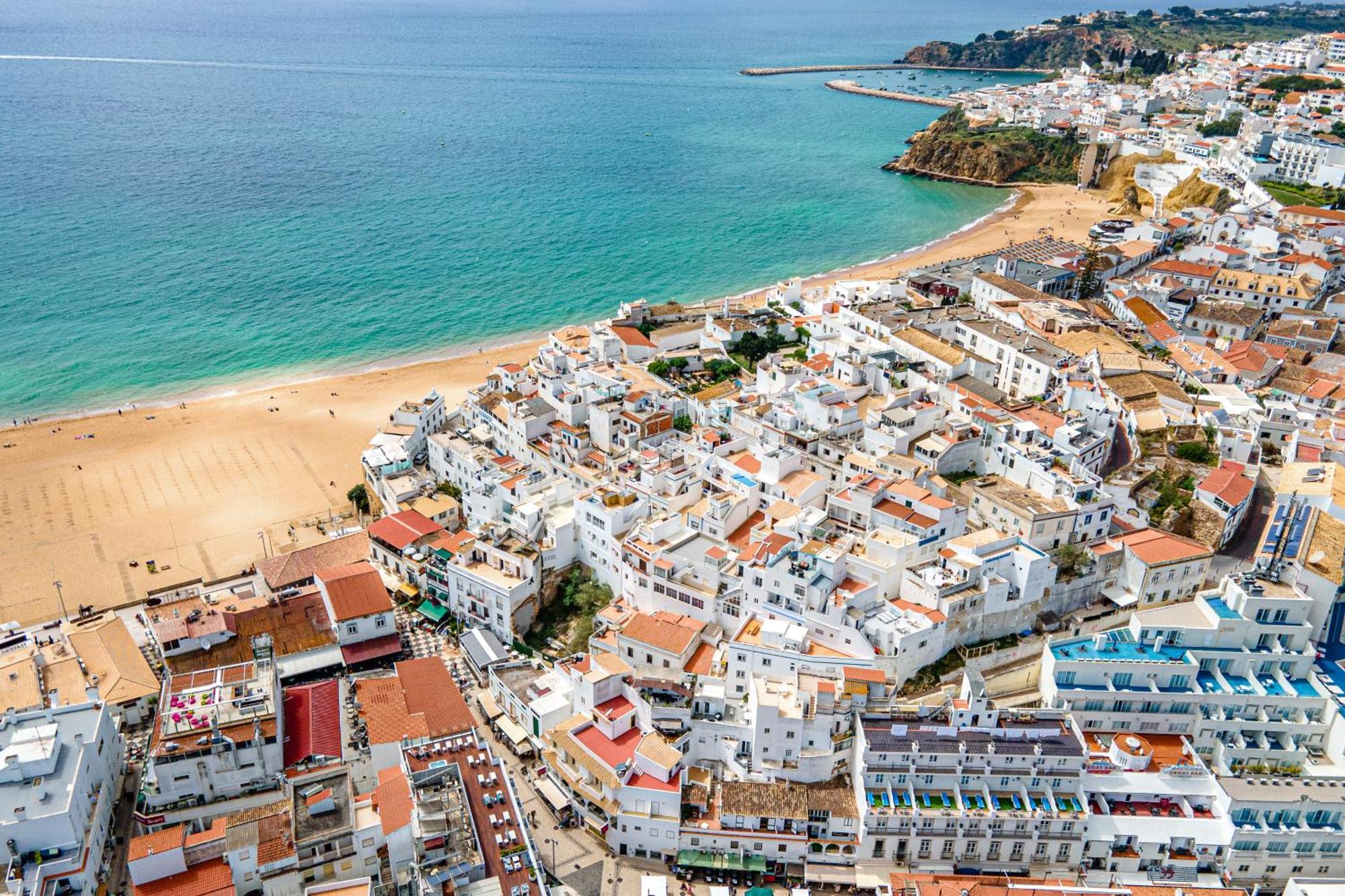 Sandy Bottoms Hostel Albufeira Exterior photo